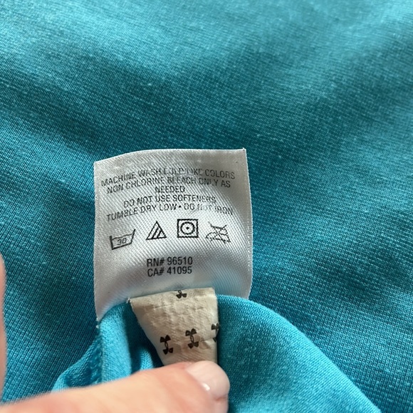 Under Armour Womens Top - Picture 4 of 7